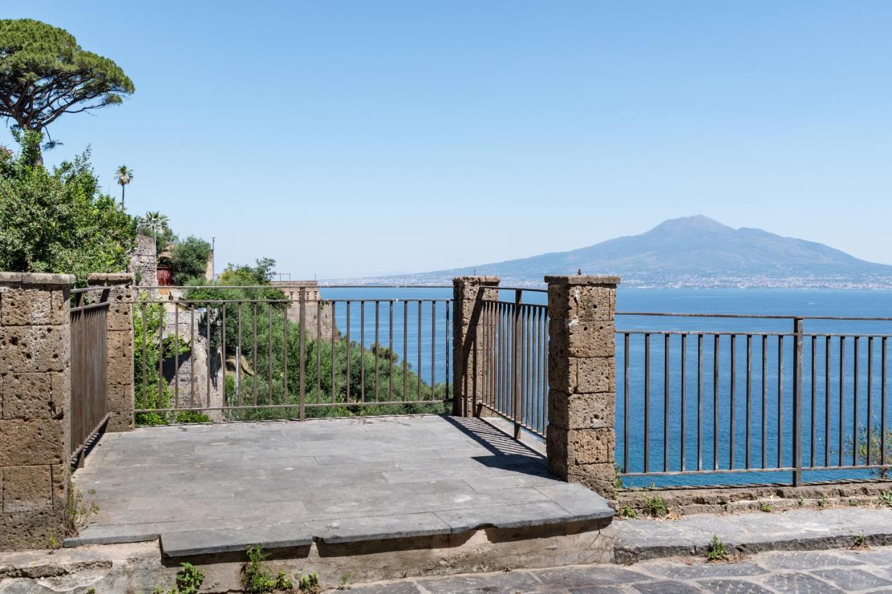 Апартаменты Casa Resilienza Vico Equense - 5 Min Dal Mare Экстерьер фото